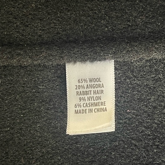 ST.JOHN
SEWN BY HAND wool black large coat size 10 - Picture 13 of 16